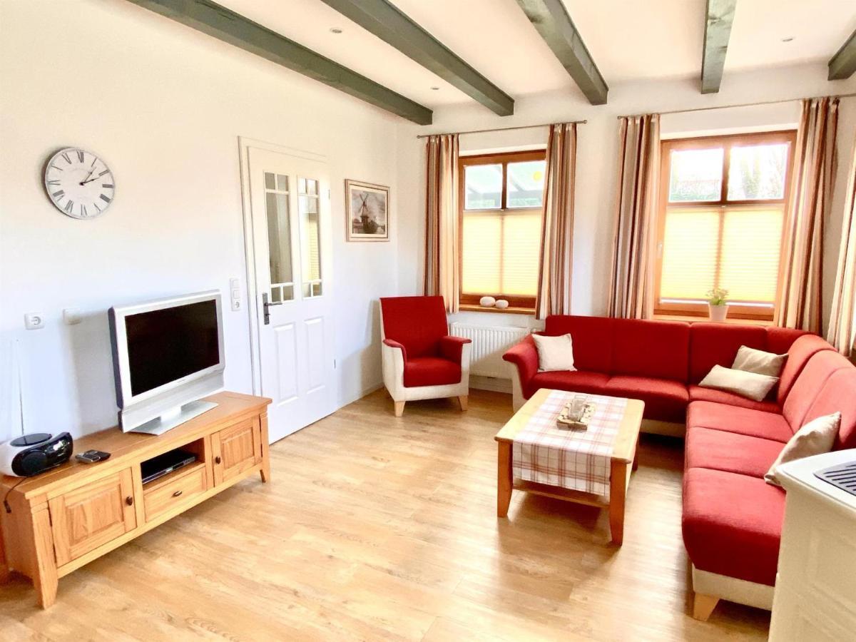 Oltmanns Ferienhaus Bummert Am Hafen Greetsiel Exterior photo